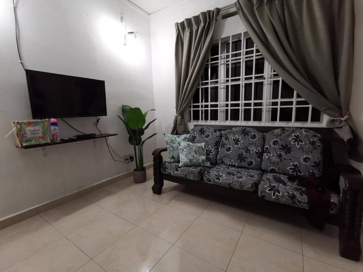 Sri Makmur Pontian Homestay Pontian Besar 外观 照片
