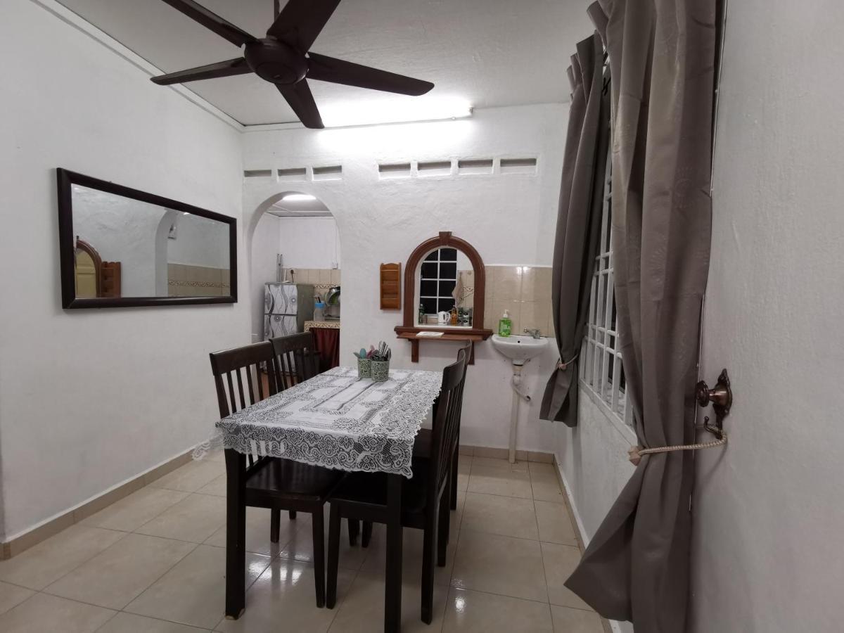 Sri Makmur Pontian Homestay Pontian Besar 外观 照片